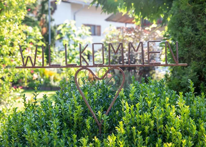 Haus Konrad ライト・イム・アルプバッハタール